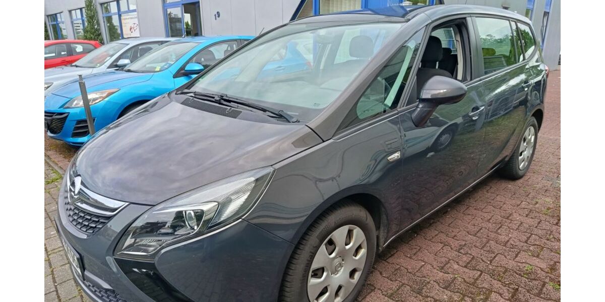 Opel Zafira 156.000 km 6.699 &euro; Recklinghausen 45659