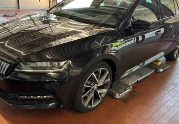 Skoda Superb 23.261 km 31.949 &euro; Hagen 58091