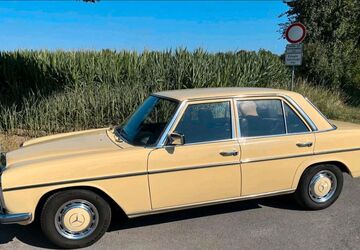 Mercedes-Benz 200 163.000 km 8.400 &euro; Bochum 44807