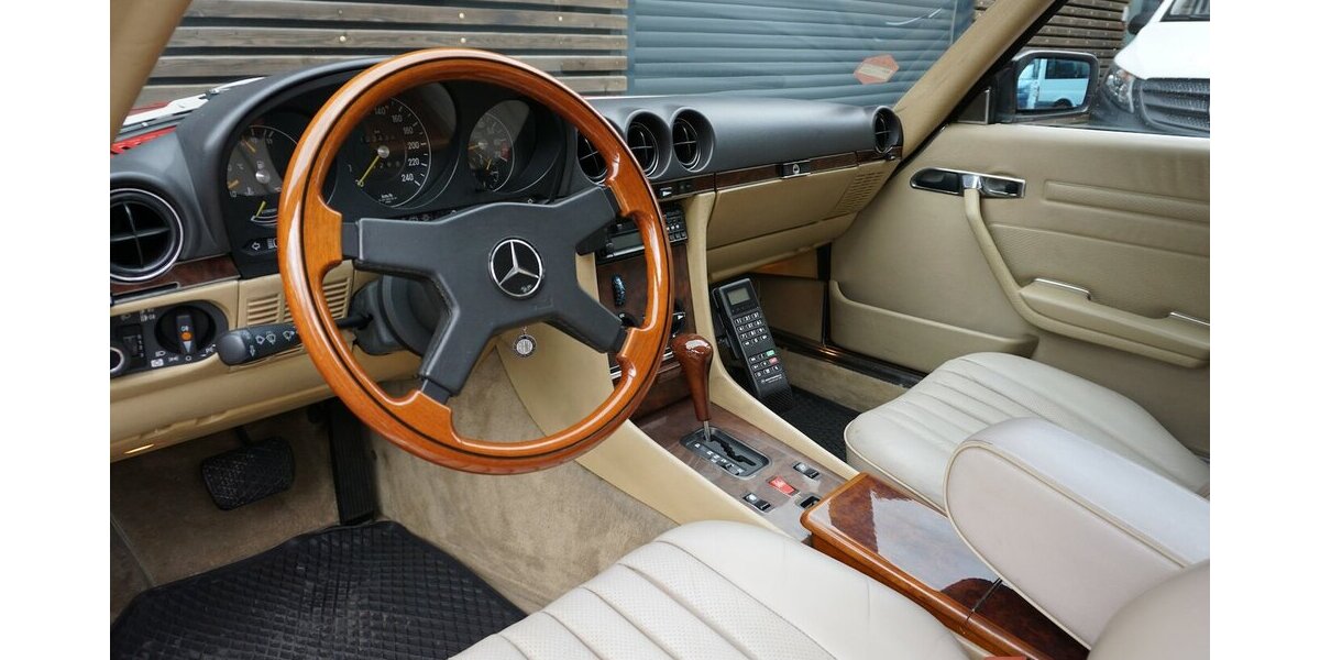 Mercedes-Benz SL 300 SL Leder Automatik BRD Service neu 124.434 km 40.900 &euro; Wuppertal 42327