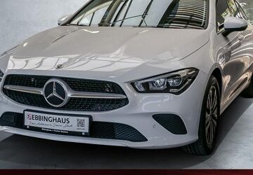 Mercedes-Benz CLA 180 Shooting Brake 93.497 km 17.979 &euro; Bochum 44803