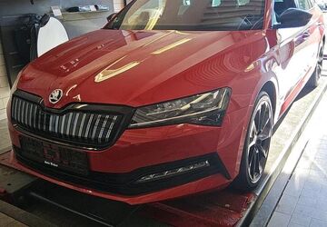 Skoda Superb 49.999 km 31.886 &euro; Hagen 58091