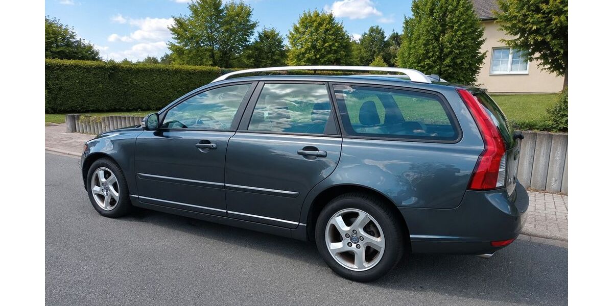 Volvo V50 338.500 km 5.550 &euro; Bochum 44789