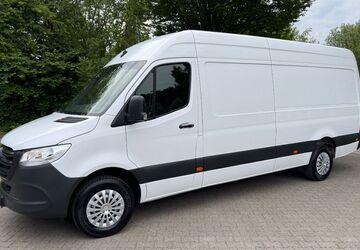Mercedes-Benz Sprinter 181.000 km 24.900 &euro; Mülheim an der Ruhr 45472