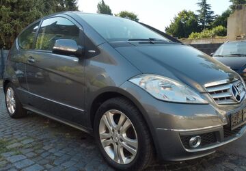 Mercedes-Benz A 150 120.574 km 3.950 &euro; Bochum-Wattenscheid 44866