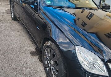 Mercedes-Benz E 300 147.000 km 6.800 &euro; Bochum 44892