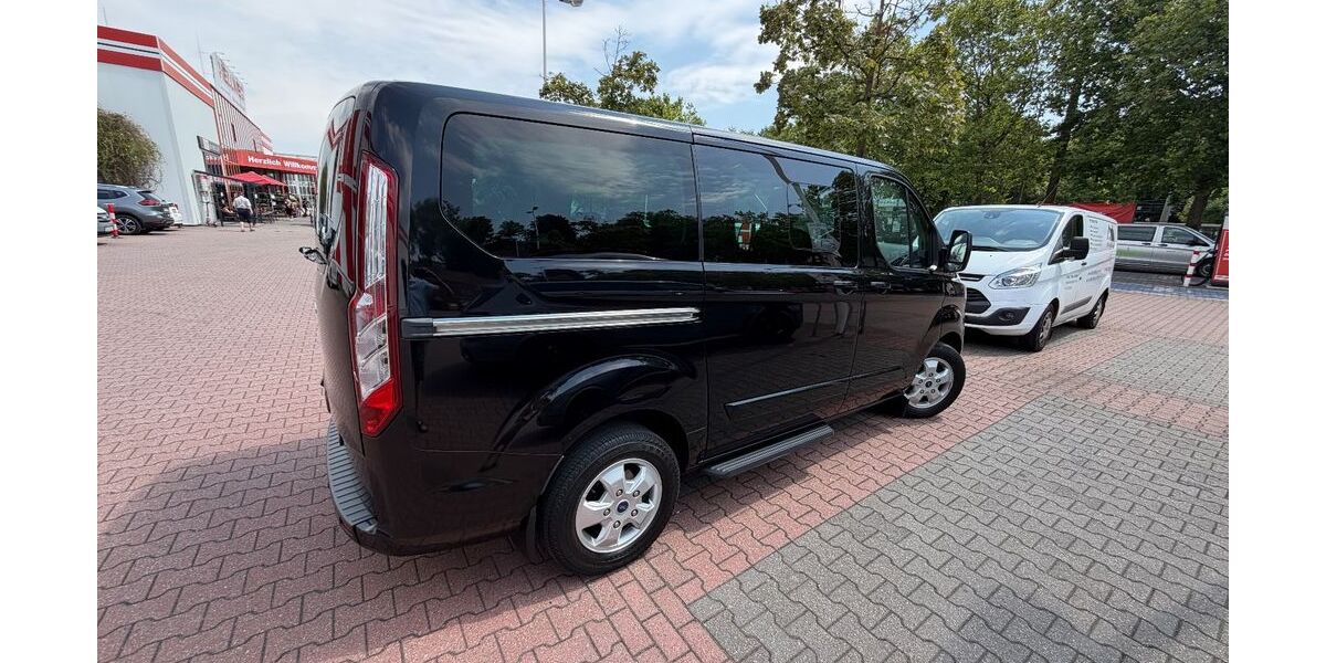 Ford Tourneo Custom 120.000 km 19.500 &euro; Essen 45259