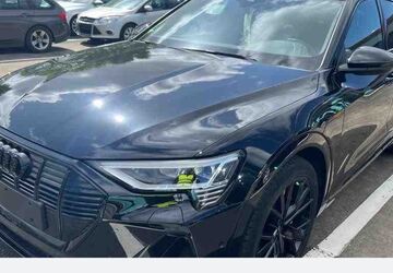 Audi e-tron 60.633 km 28.790 &euro; Bochum 44809