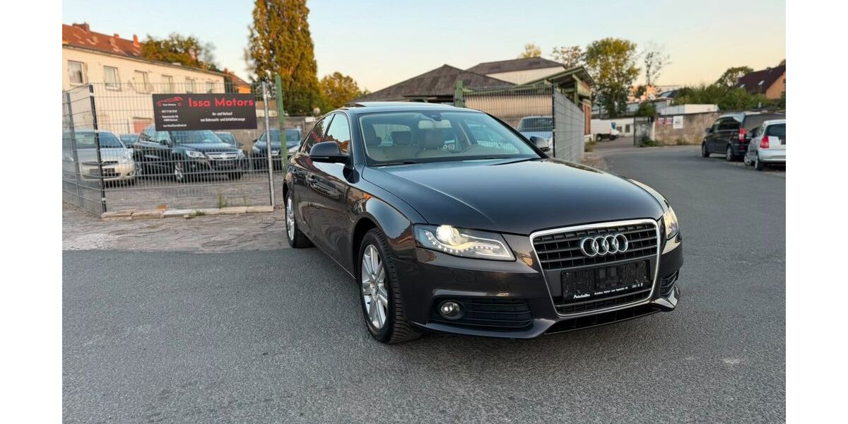 Audi A4 175.800 km 7.990 &euro; Bochum - Bochum-Mitte 44809