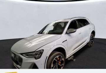 Audi e-tron 29.183 km 38.970 &euro; Bochum 44892