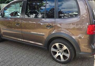 VW Touran 279.000 km 5.900 &euro; Bochum 44787