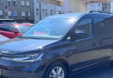 VW Caddy 85.175 km 24.950 &euro; Oberhausen 46045