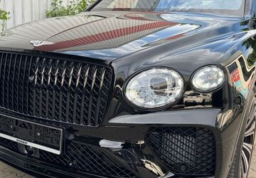 Bentley Bentayga 40.685 km 215.550 &euro; Bochum 44894