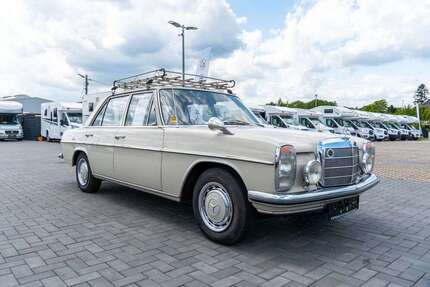 Mercedes-Benz 200 141.500 km 27.750 &euro; Mülheim an der Ruhr 45481