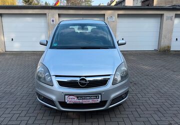 Opel Zafira 150.000 km 4.399 &euro; Essen 45356