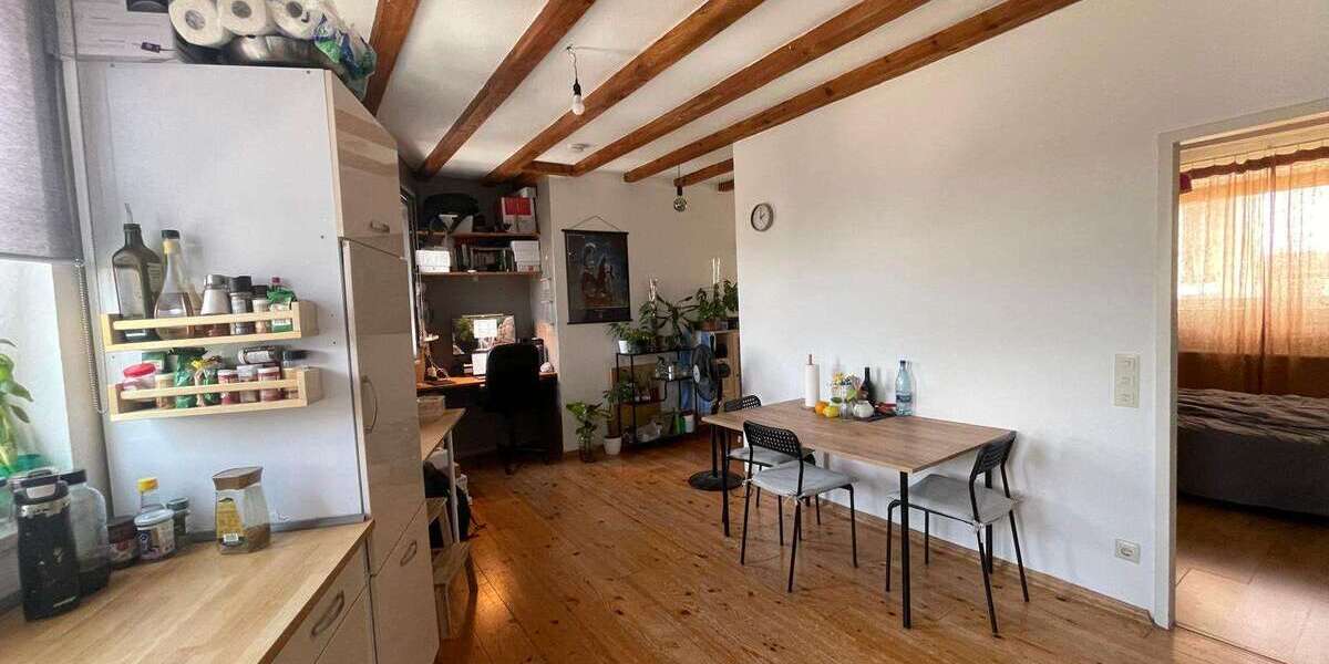 Etagenwohnung Bochum Innenstadt - 3 Zimmer, 70 m&sup2;, 793&euro; | Angebot:27112585