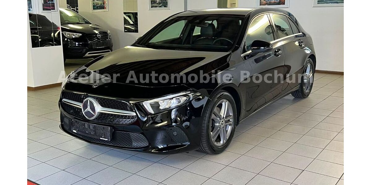 Mercedes-Benz A 180 93.200 km 16.900 &euro; Bochum 44793