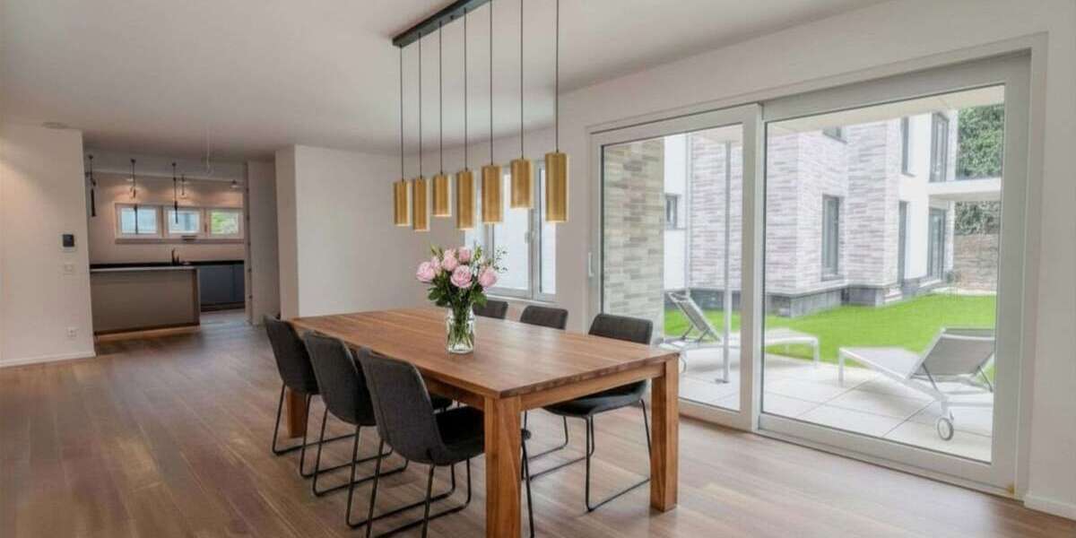 Etagenwohnung Essen Stadtbezirk IX - 4 Zimmer, 154 m&sup2;, 2.930&euro; | Angebot:26986096