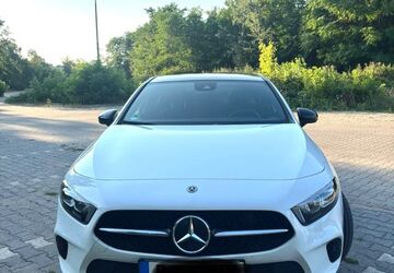 Mercedes-Benz A 180 70.000 km 21.500 &euro; Bochum 44892