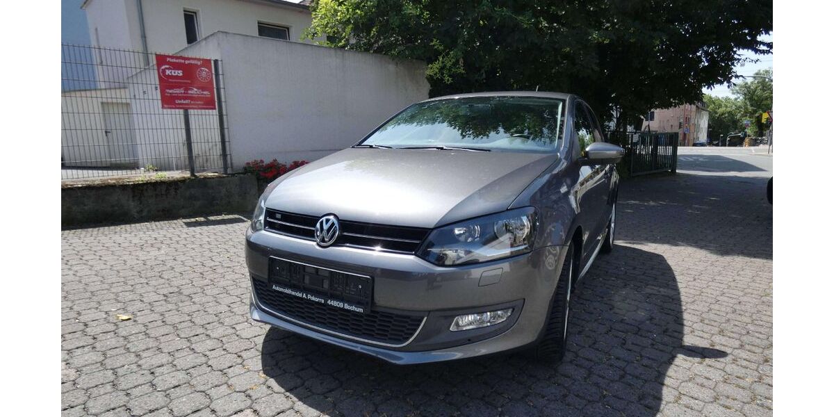 VW Polo 86.900 km 8.250 &euro; Bochum 44809