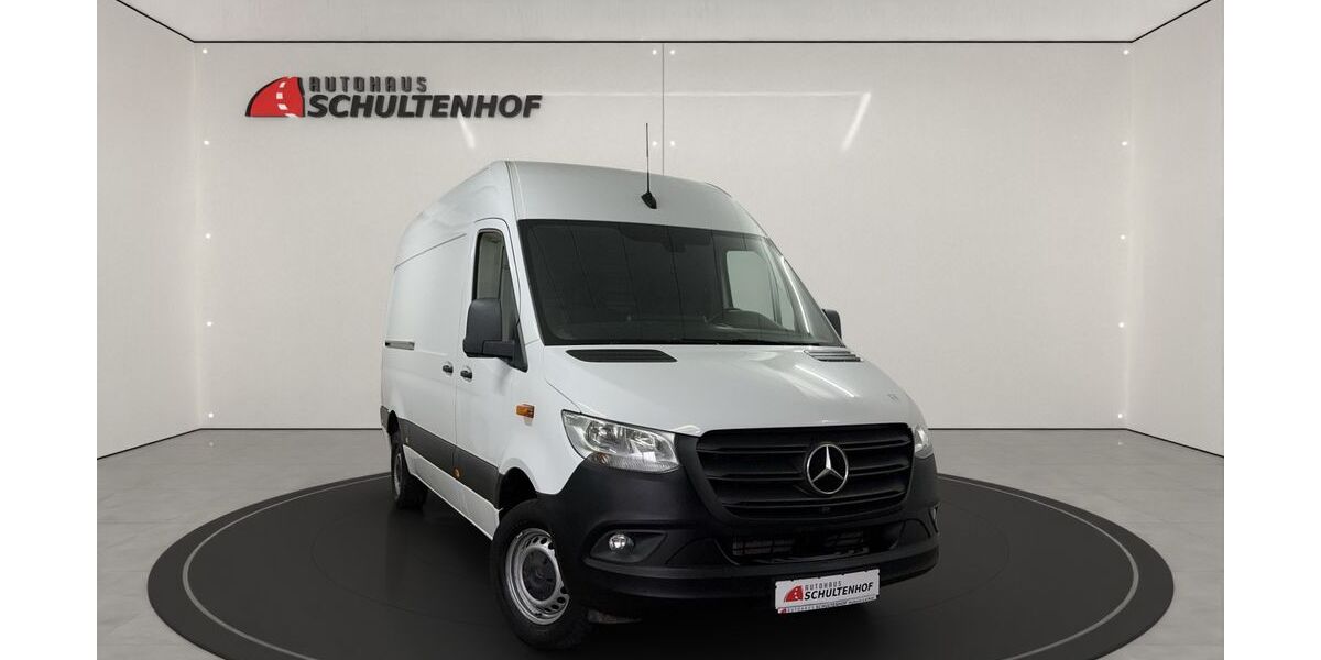 Mercedes-Benz Sprinter 51.583 km 34.990 &euro; Mülheim/Ruhr 45481