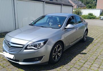 Opel Insignia 144.000 km 6.990 &euro; Bochum 44805