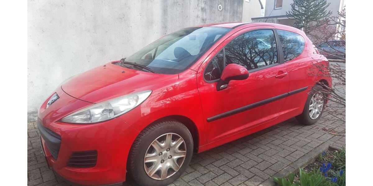 Peugeot 207 167.500 km 2.098 &euro; Bochum 44803