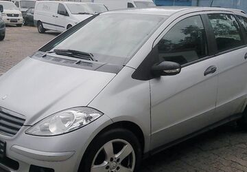 Mercedes-Benz A 180 252.430 km 1.450 &euro; Bottrop 46238