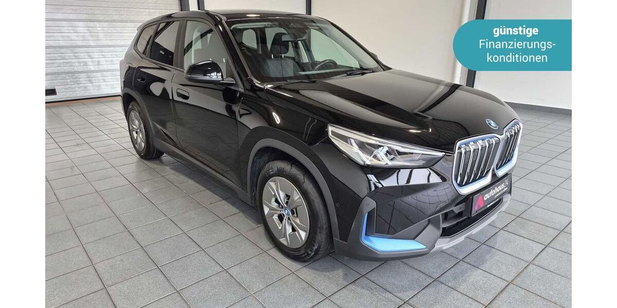 BMW iX1 41.584 km 32.890 &euro; Wuppertal 42287