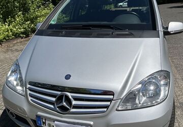 Mercedes-Benz A 170 266.800 km 3.900 &euro; Wuppertal 42369