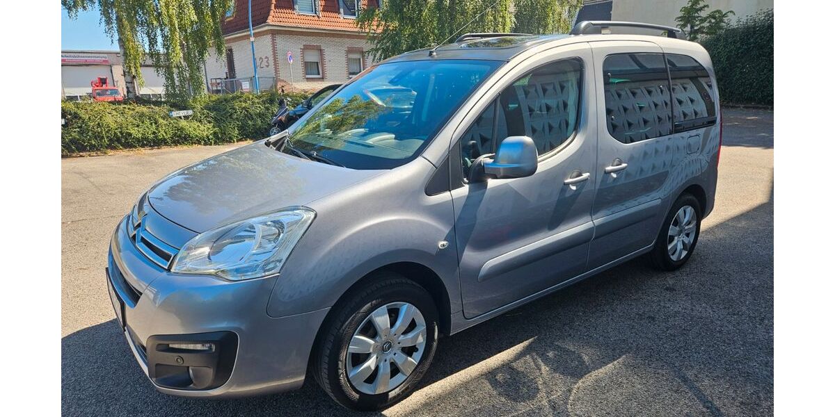 Citroen Berlingo 98.000 km 10.999 &euro; Velbert 42549
